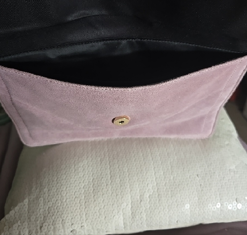 Elegant Dusty Rose Suede Clutch with Gold Ring Accent - Picture 3 of 3